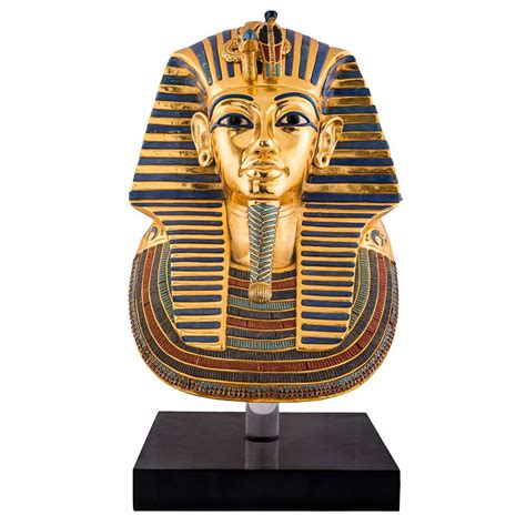 versace museum tutankhamun|where is tutankhamun mask.